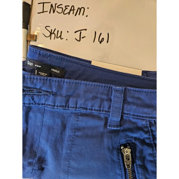 Khakis By GAP Blue.  3” Inseam Classic Fit, Stretch, Sits Below Waist - Picture 9 of 9